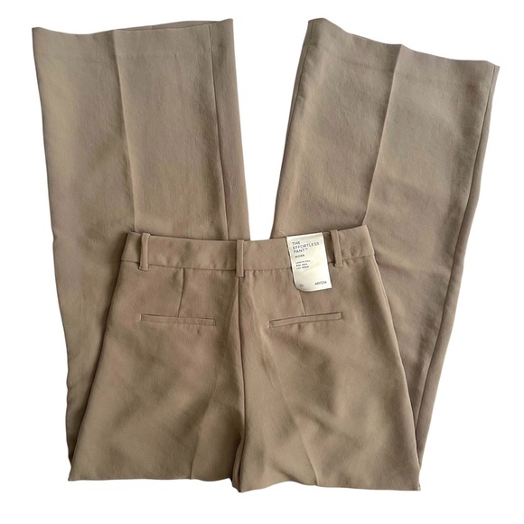 NWT💕 Aritzia The Effortless Pant Wider* Crepette - Nomad Taupe - Picture 6 of 7